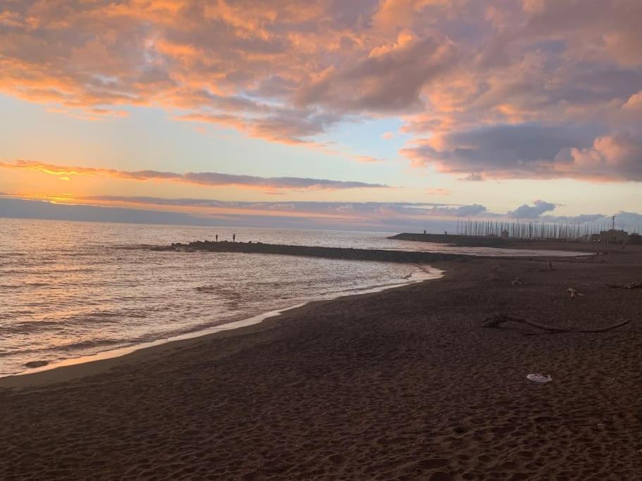 Rome'S Harbour All Year Lido di Ostia Dış mekan fotoğraf