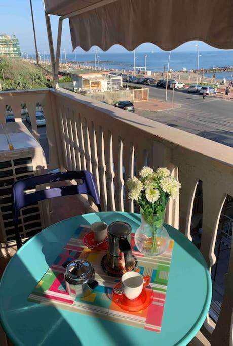 Rome'S Harbour All Year Lido di Ostia Dış mekan fotoğraf